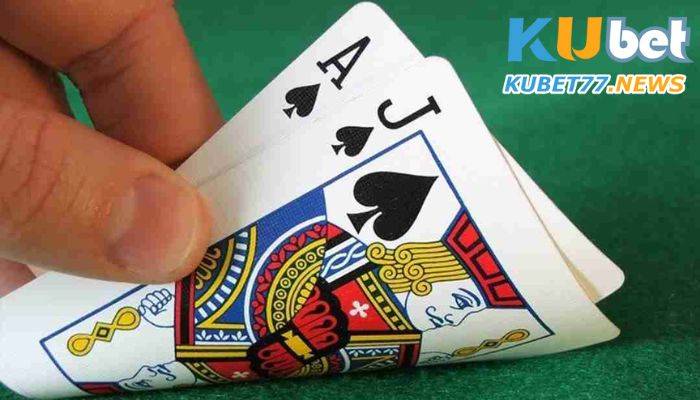 Học hỏi từ các cao thủ cách chơi bài xì dách ăn gian
